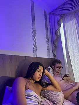 VeronicaSaenzx Show Webcam