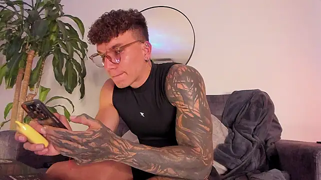 estebandi_do webkamerás műsora