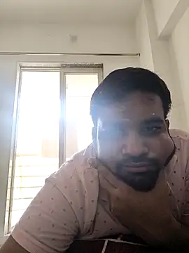 vinay_smalldickn Webbikameraesitys