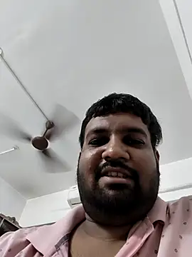 vinay_smalldickn Webbikameraesitys