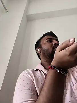 vinay_smalldick Live XXX-Chat