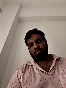 vinay_smalldick Adlı Modelin Web Kamerası Şovu