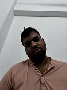 Chatroom XXX en direct de vinay_smalldick