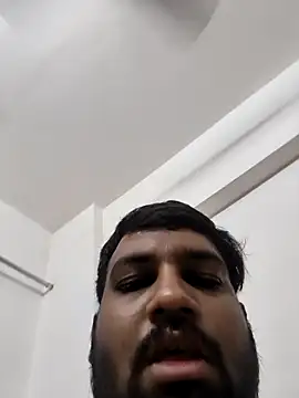 vinay_smalldickのウェブカメラショー