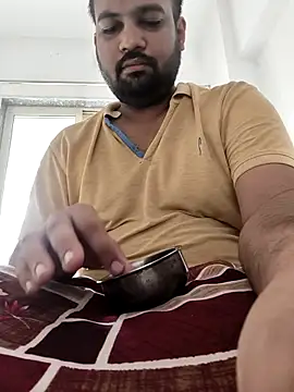 vinay_smalldick Adlı Modelin Web Kamerası Şovu