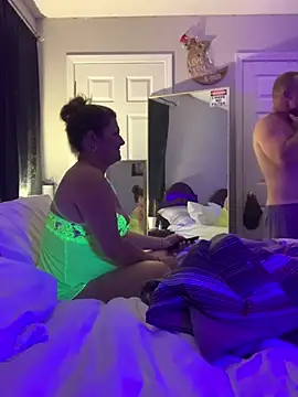 cuminsideu2 Webcam Show