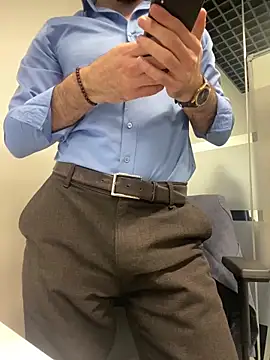 speddy34 Show in webcam