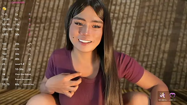 NyxaraSinDoll Adlı Modelin Web Kamerası Şovu