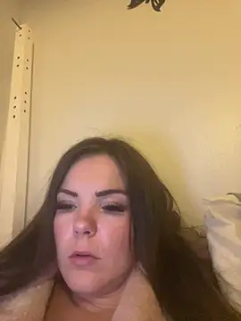 SexyLoLoUK Webcamshow