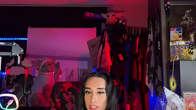 Show modela xoFrankie na web-kameri