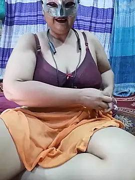 Tanisha-Chy 网络视讯表演
