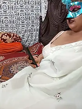 Tanisha-Chyn Live XXX chat