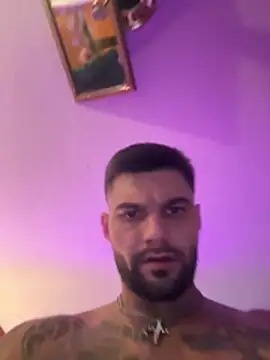 LegendaryLukeFilmCo – webcam-show