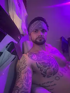 LegendaryLukeFilmCo's Webcam Show