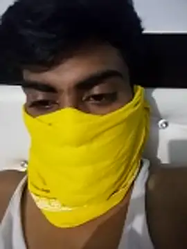 YourTarzan Pertunjukan Webcam
