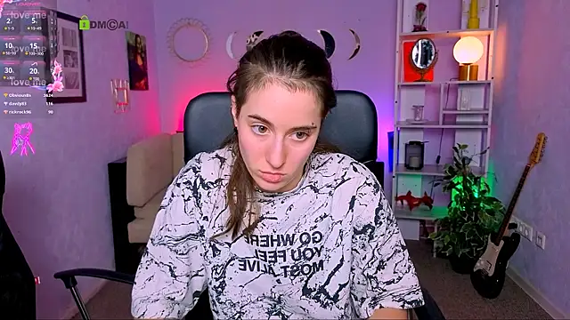 khloebeauty's Live XXX Chat