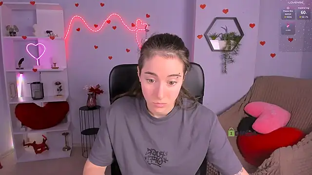 Вебкам-шоу khloebeauty
