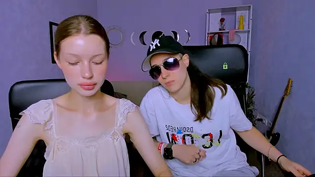 Вебкам-шоу khloebeauty
