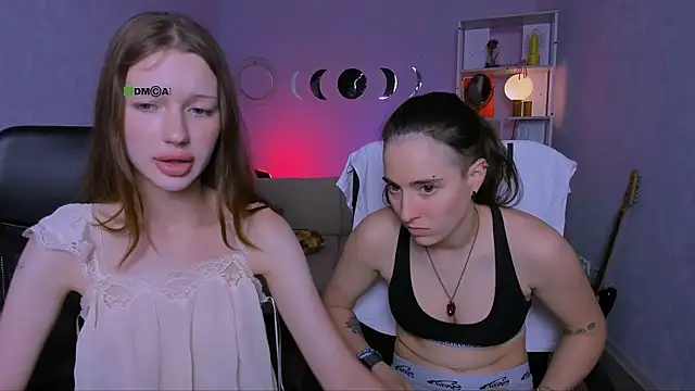 Вебкам-шоу khloebeauty