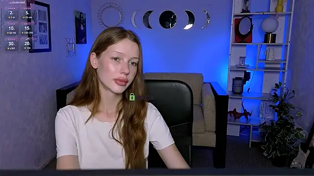 Show modela khloebeauty na web-kameri