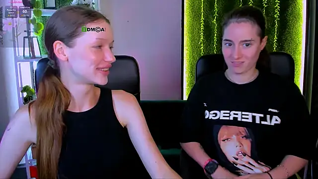 Вебкам-шоу khloebeauty
