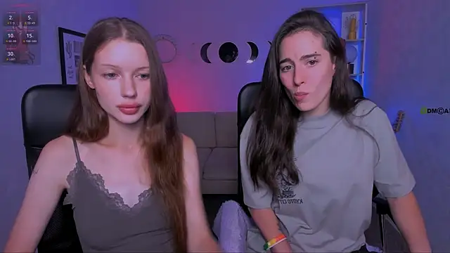 Show modela khloebeauty na web-kameri