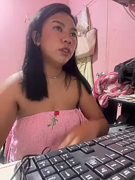 Chat XXX en directo de hottie_aniya