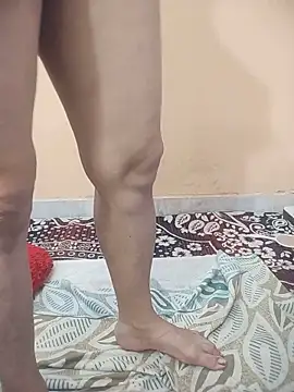MeenuBhabhi547 Adlı Modelin Web Kamerası Şovu