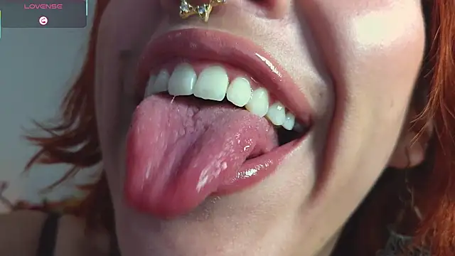 bri_von_dhara__のウェブカメラショー