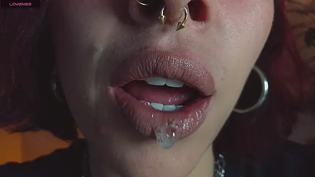 عرض كام bri_von_dhara__