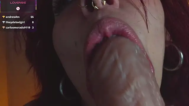 bri_von_dhara__のウェブカメラショー