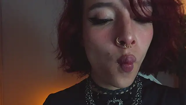 Pokazy przed kamerką – bri_von_dhara__