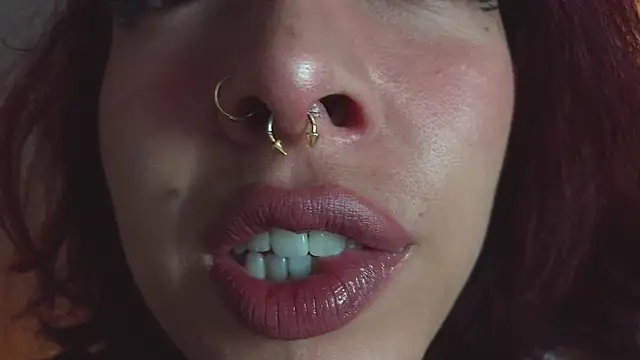 Živý XXX chat bri_von_dhara__