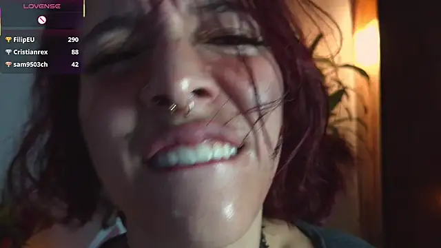 bri_von_dhara__'s Webcam Show