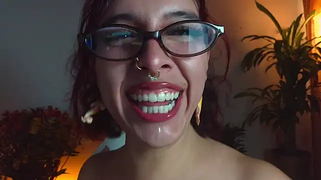 Chat XXX en directo de bri_von_dhara__