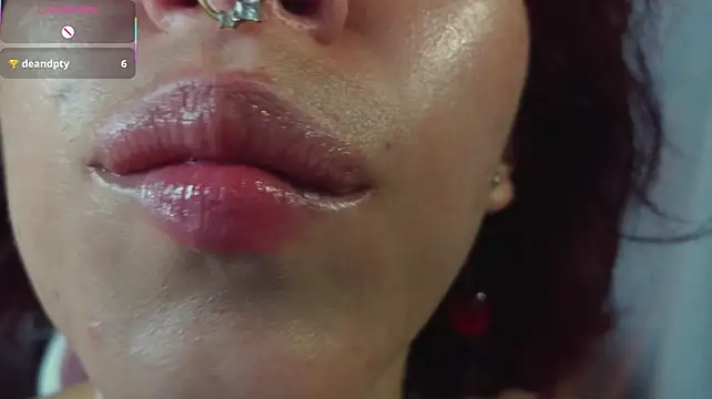 عرض كام bri_von_dhara__