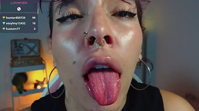 Онлайн чат XXX bri_von_dhara__