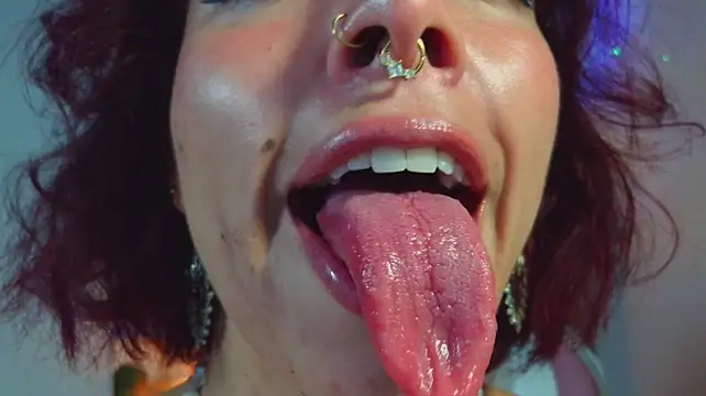 צ'אט XXX בשידור חי של bri_von_dhara__