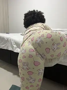 צ'אט XXX בשידור חי של Rizos_hot_official