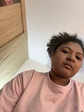 Rizos_hot_official webkamerás műsora
