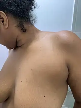 Rizos_hot_official's Webcam Show