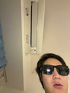 ak_channelのウェブカメラショー
