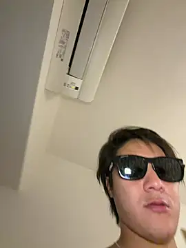 ak_channelのウェブカメラショー