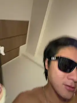 ak_channel's Webcam Show