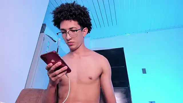 Pokazy przed kamerką – Cj_davis_