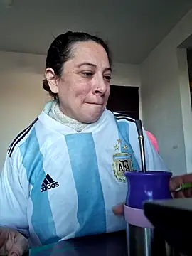 argeisha's Live XXX Chat