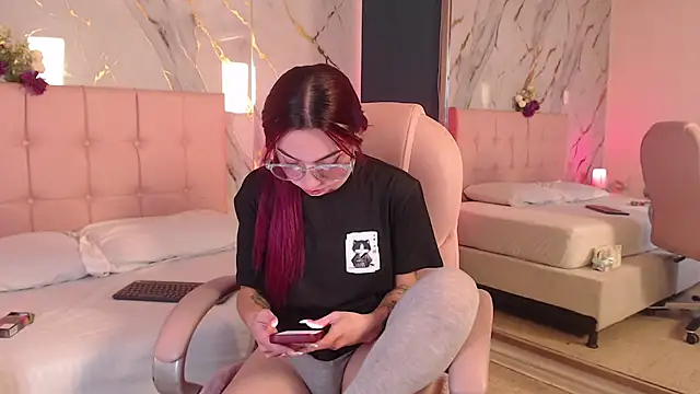 Red_kytty6n Live XXX chat