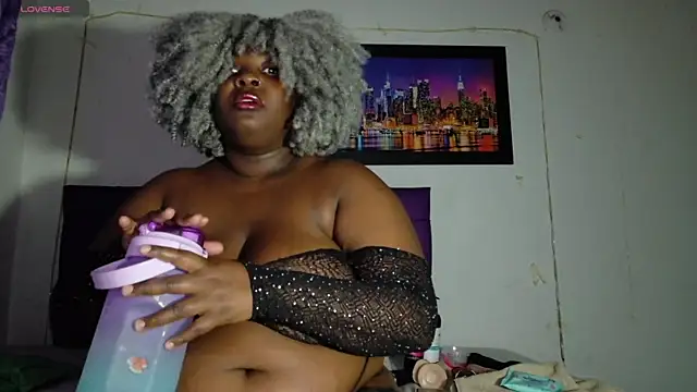 ebony_NeighborMoans Pertunjukan Webcam