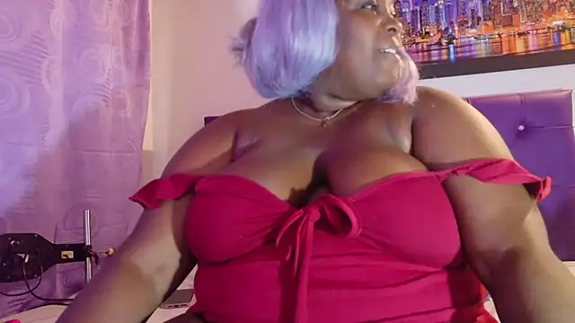Chatroom XXX en direct de ebony_NeighborMoans
