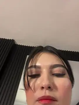 MiaaFarrel's Live XXX Chat